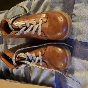 Brown osh kosh boots